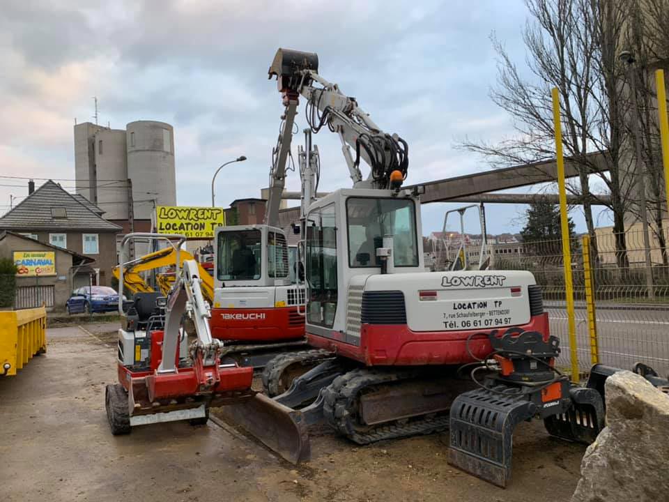 Location machines terrassement pas cher